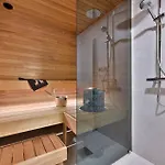 Metsonlinna 103 *